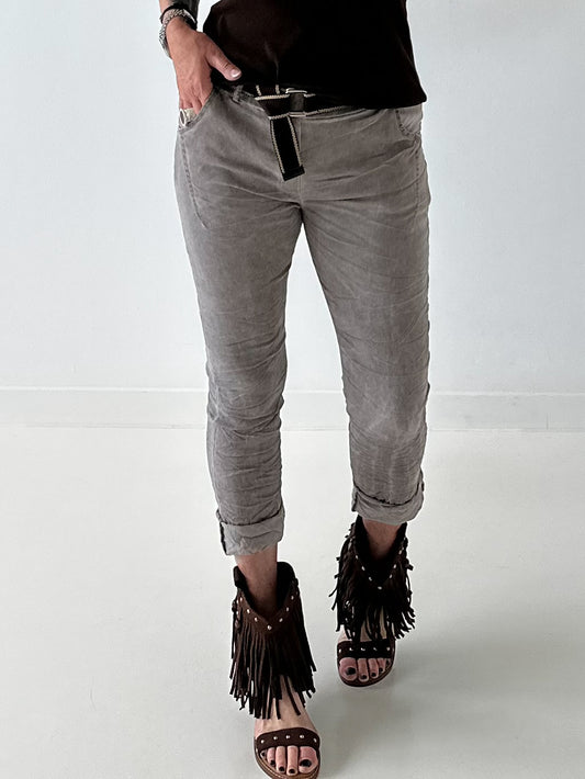 Broek stonewashed met riem - taupe
