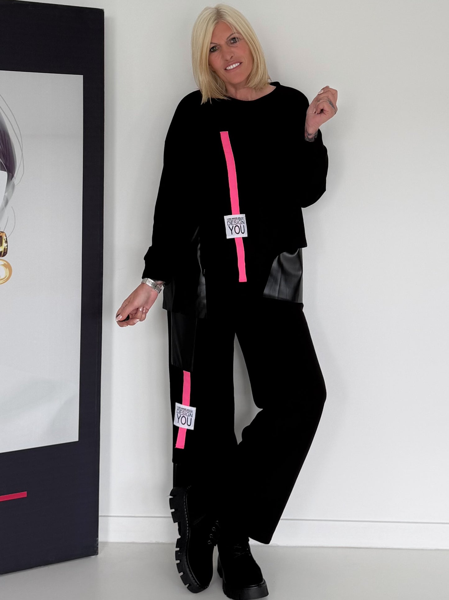 Stylischer Zweiteiler mit Lederoptik- und Kord-Details - schwarz