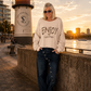 Sweater mit Linksnähten und Print - beige