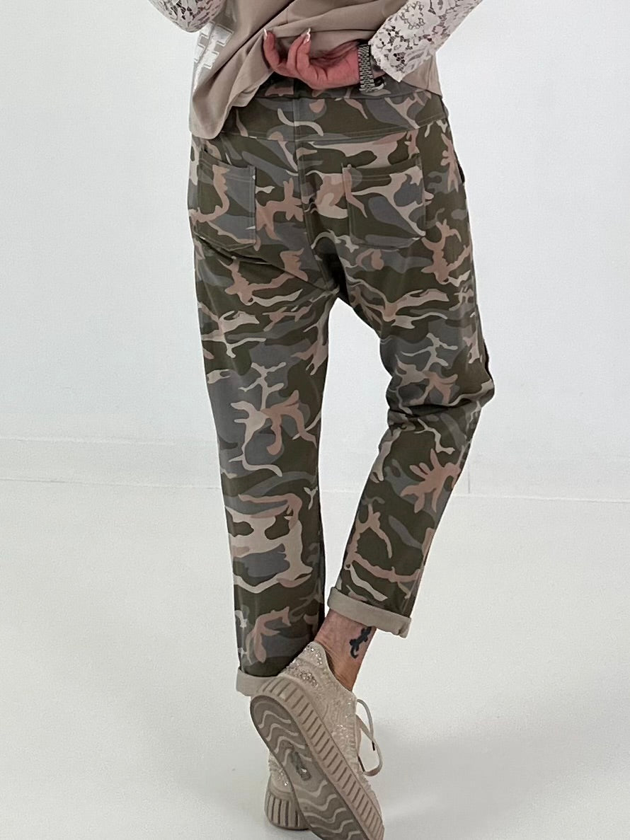 Camouflage Baggy  - beige - mehrfarbig ( lieferbar ab ca. 10.07.26)