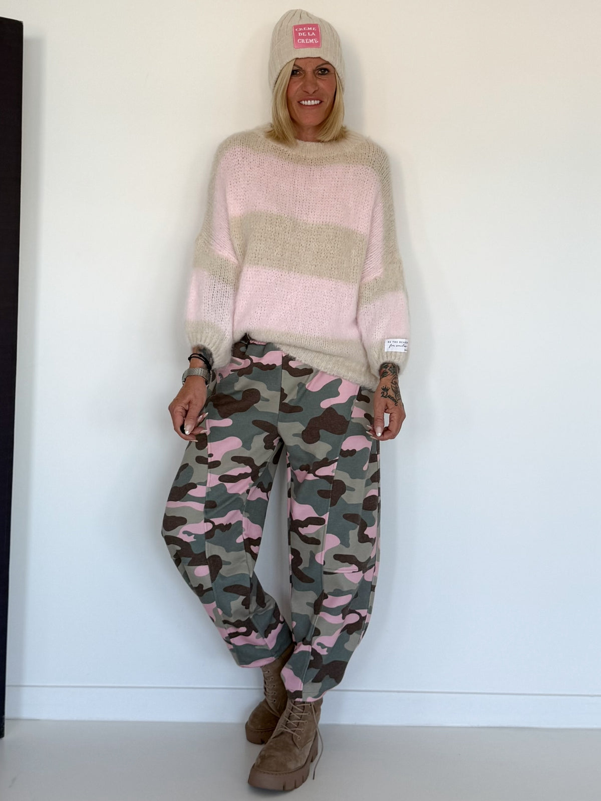 Cozy striped sweater - beige-rose
