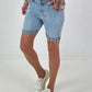 Jeansshort mit Ösen-Abschlüssen - hellblau
