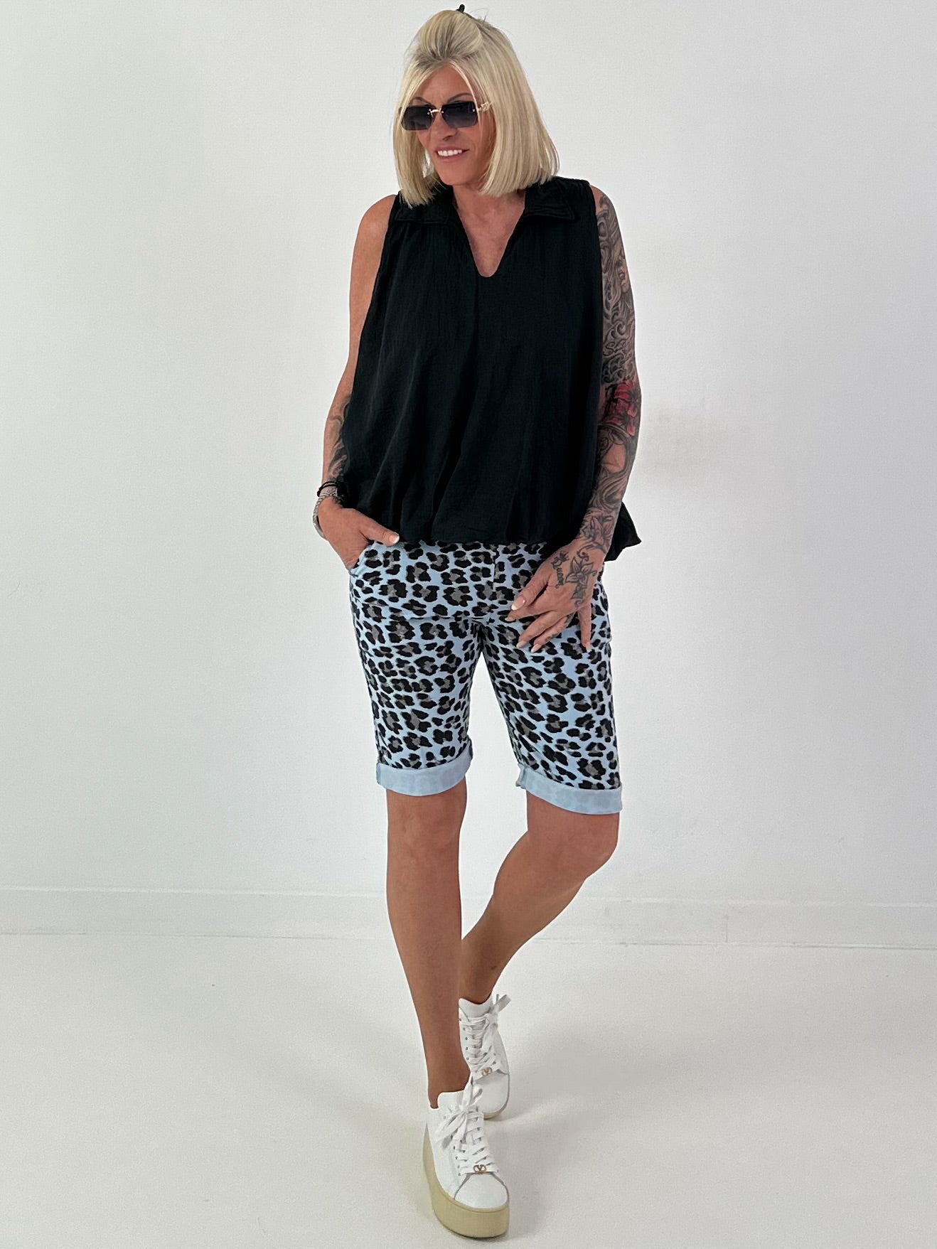 Ballon Blusen Top mit V-Neck - schwarz