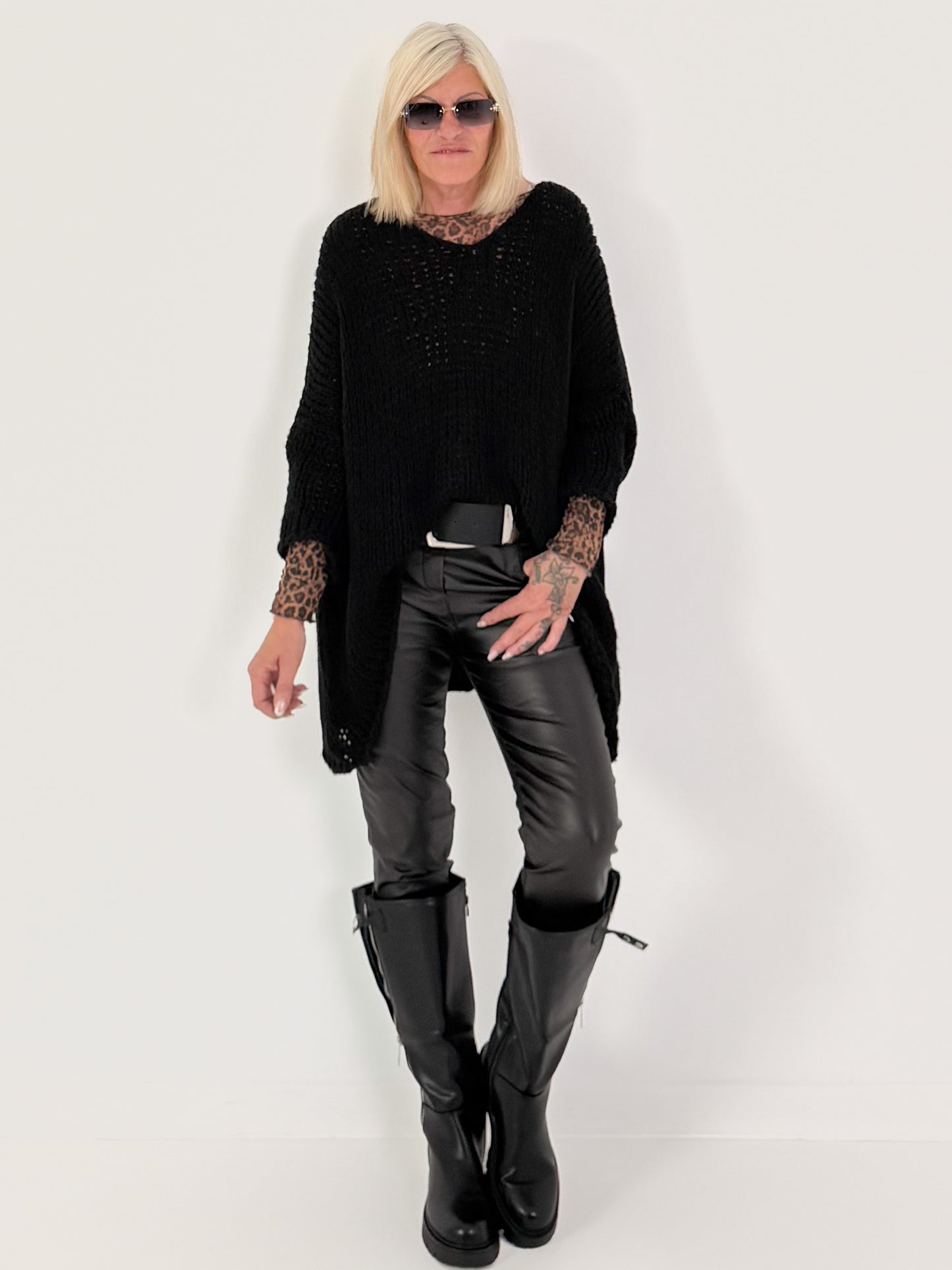 Soft Oversized Chunky Knit Jumper - black