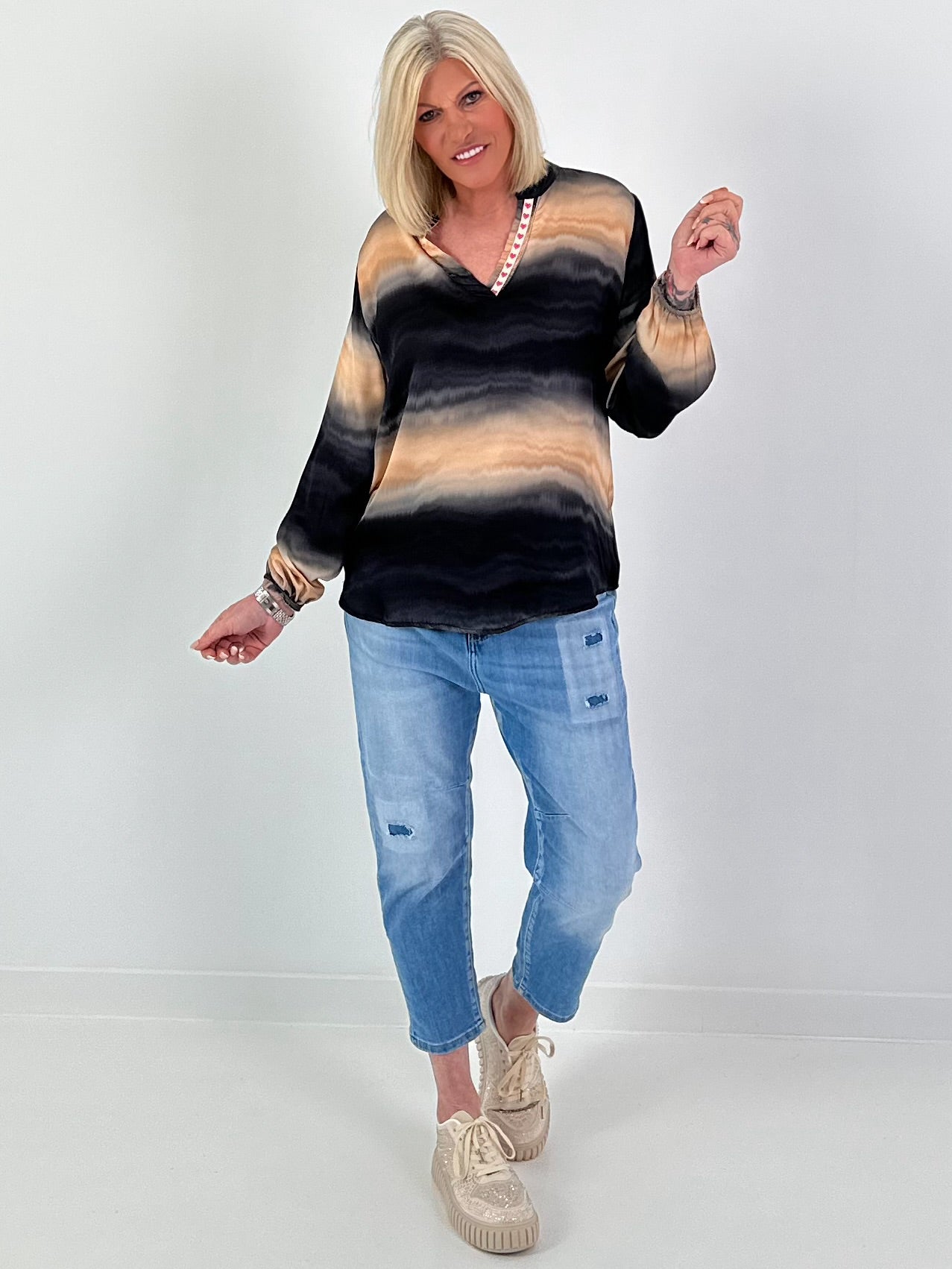 Silk tunic with color gradient and heart details - black-multicolored