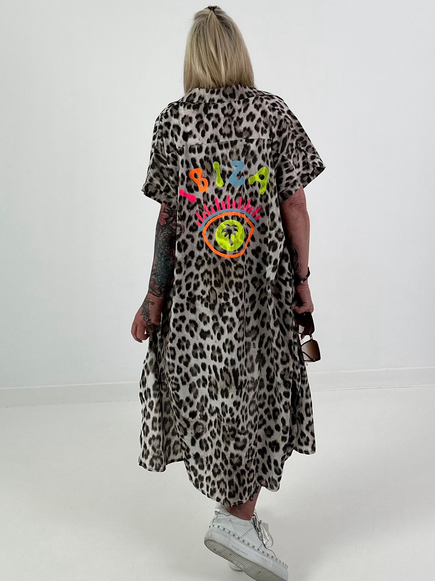 Leopard print shirt dress - beige