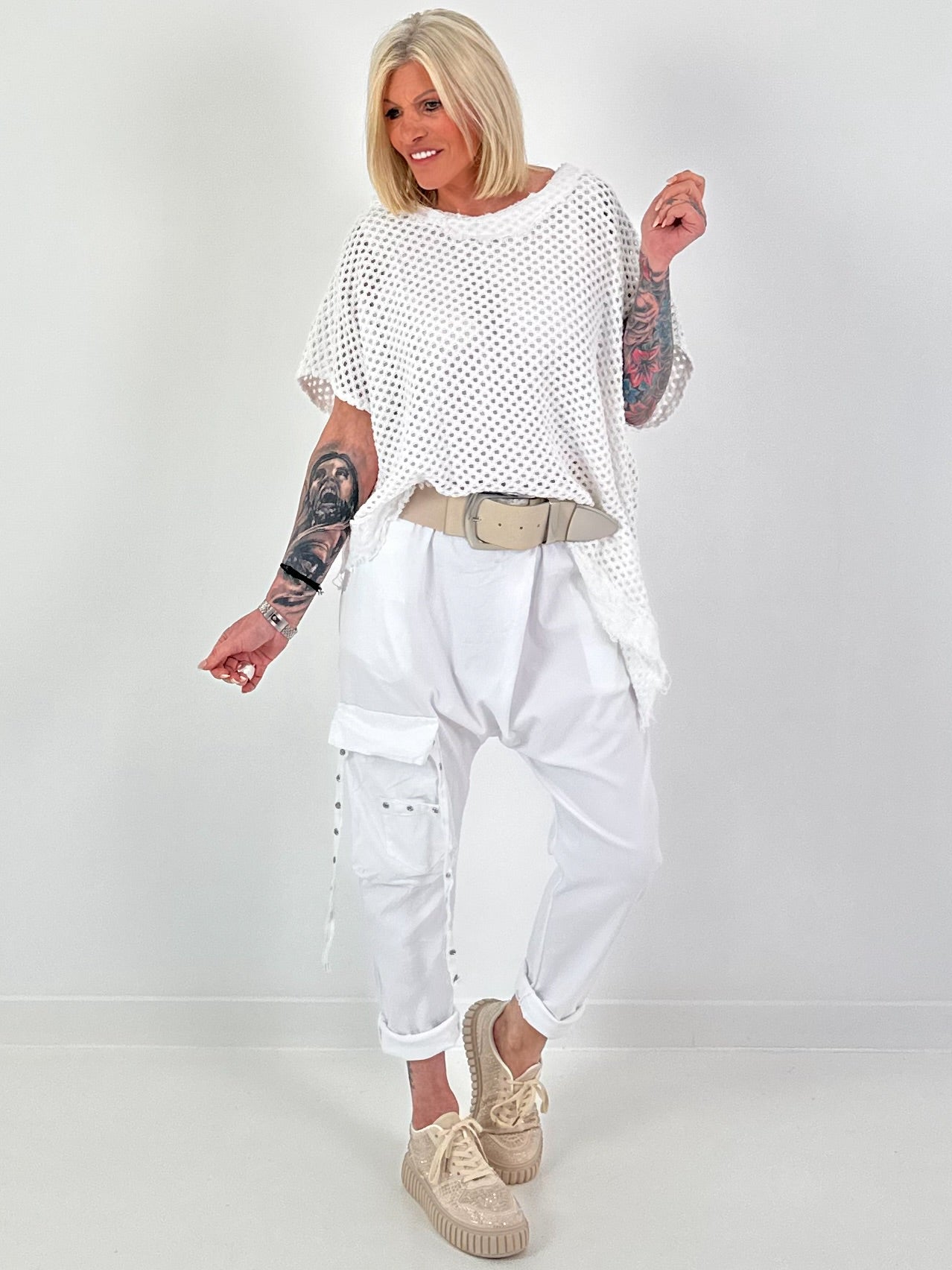 Crochet T-shirt with asymmetrical fringes - white