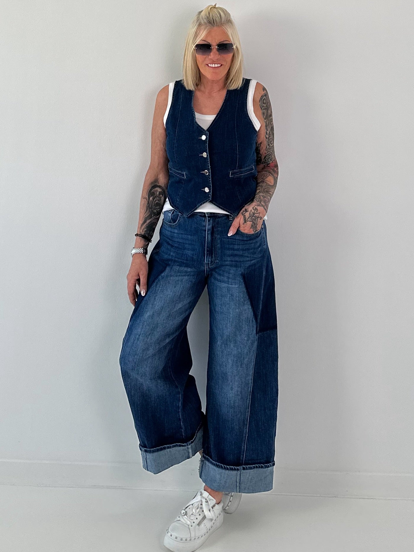 Jeans mit weitem Bein - denim