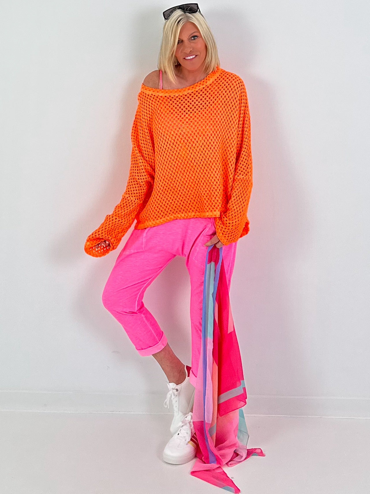 Crochet sweater with back cut-out - neon orange