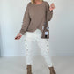 Sweater mit asymmetrischem Schnitt und Patches - taupe