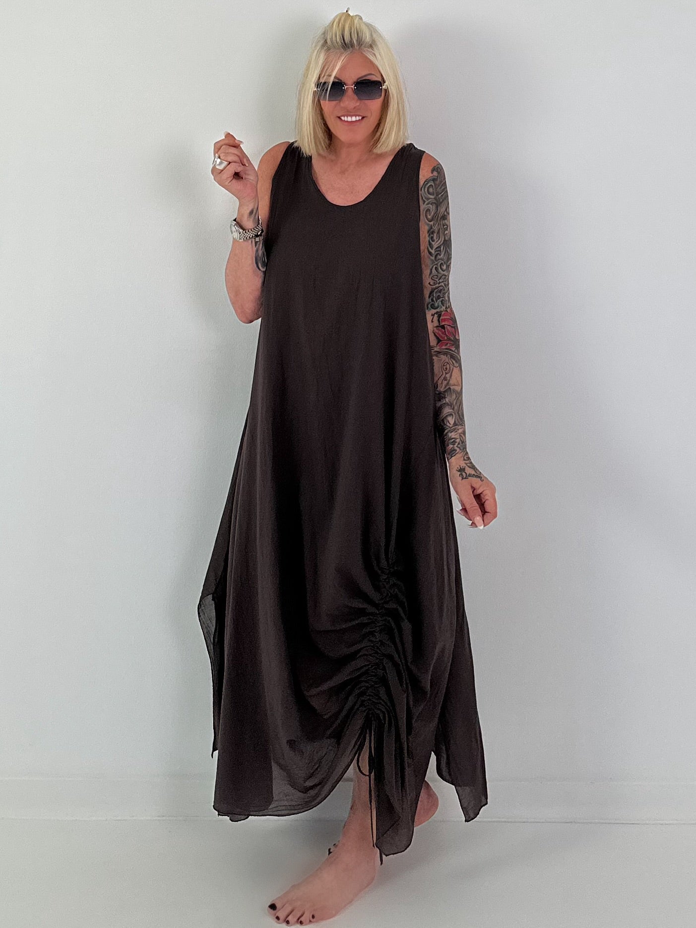 Sommerkleid mit Raff-Detail - schoko
