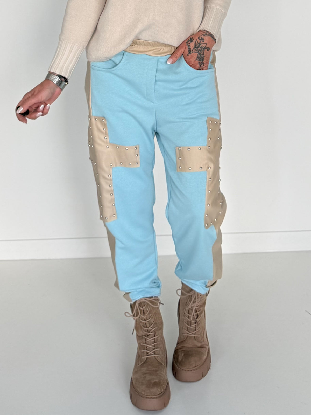 Sweathose im Materialmix - hellblau -beige
