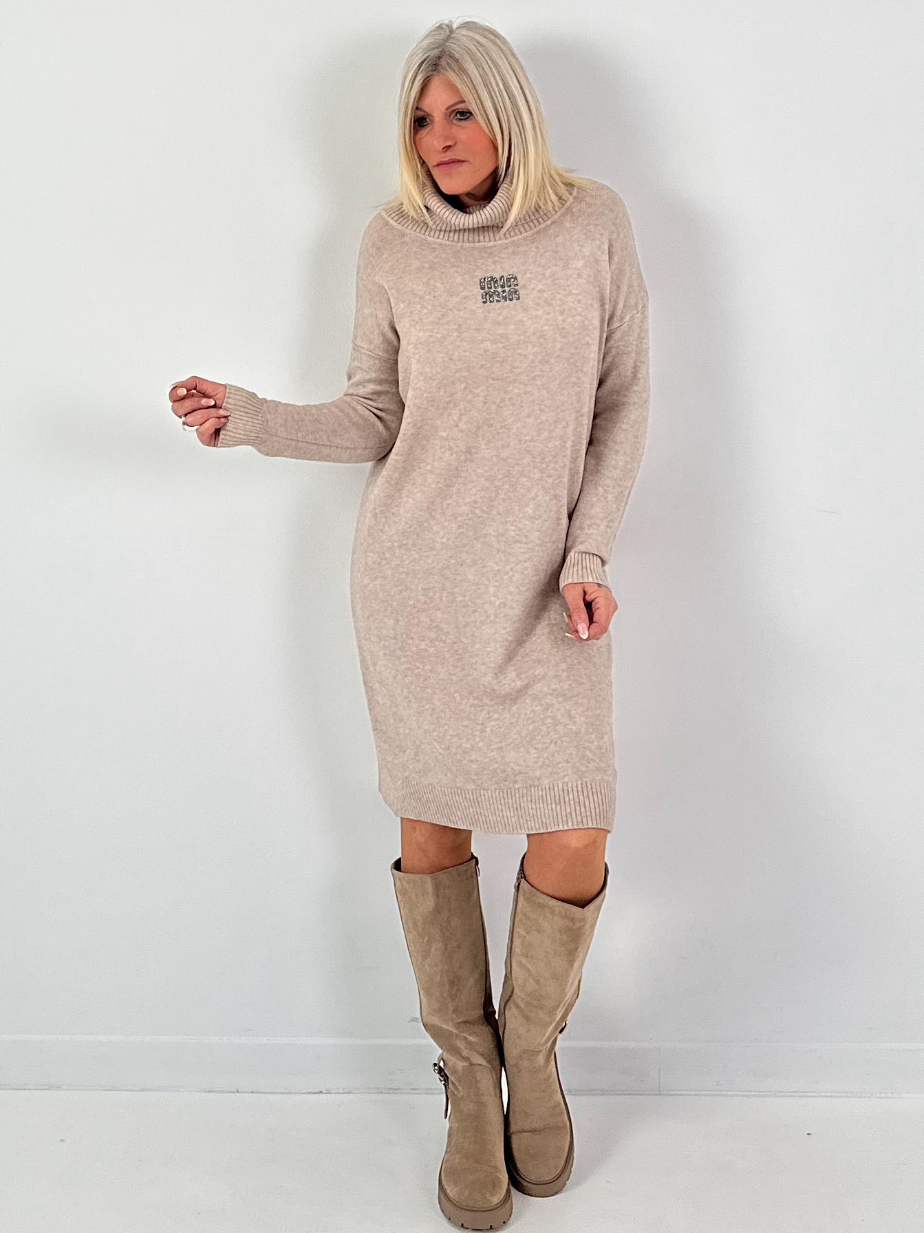 Knitted dress model "Shine Story" - beige