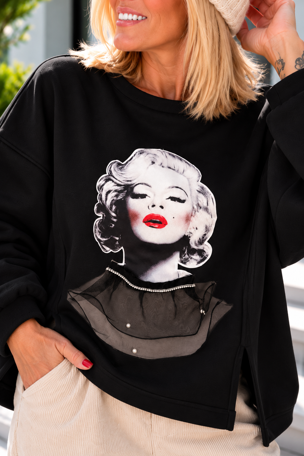 Oversized Sweater Iconic Woman - schwarz