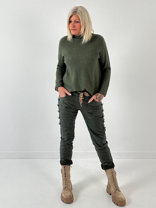 Turtleneck sweater model "Serenity Roll" - olive