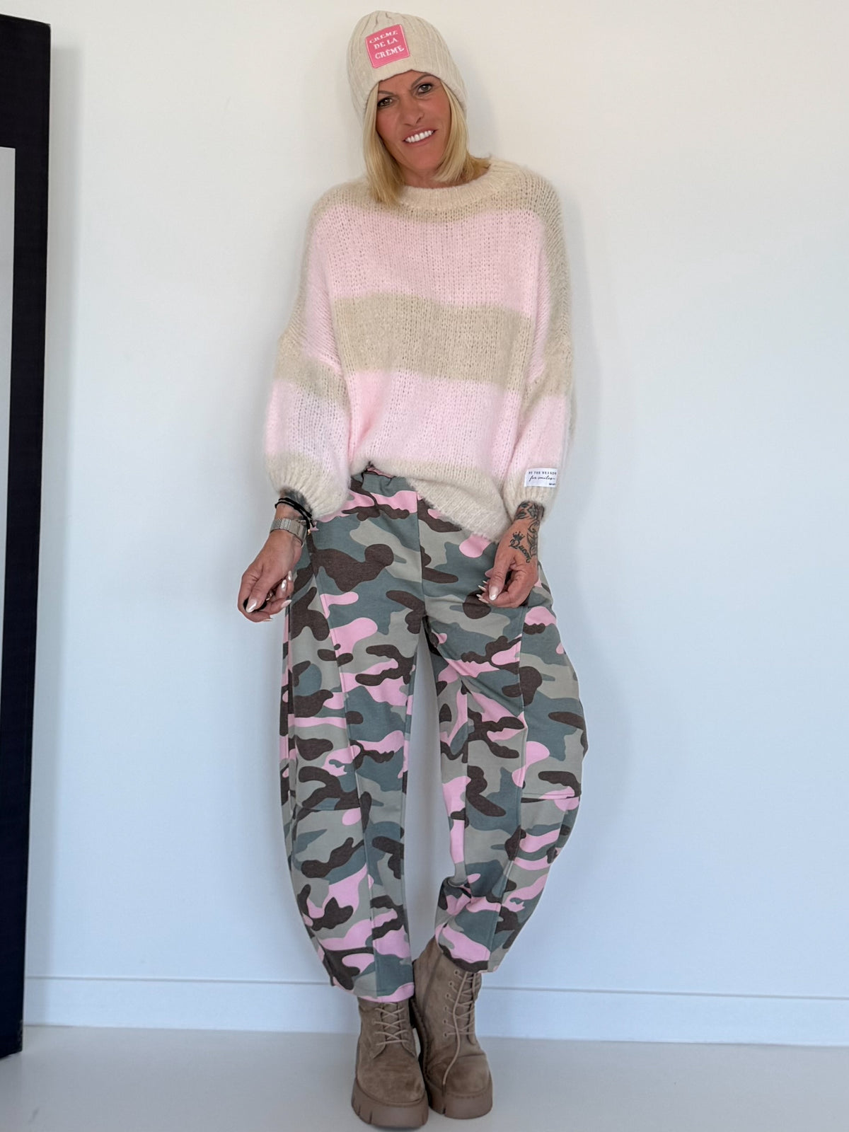 Cozy striped sweater - beige-rose