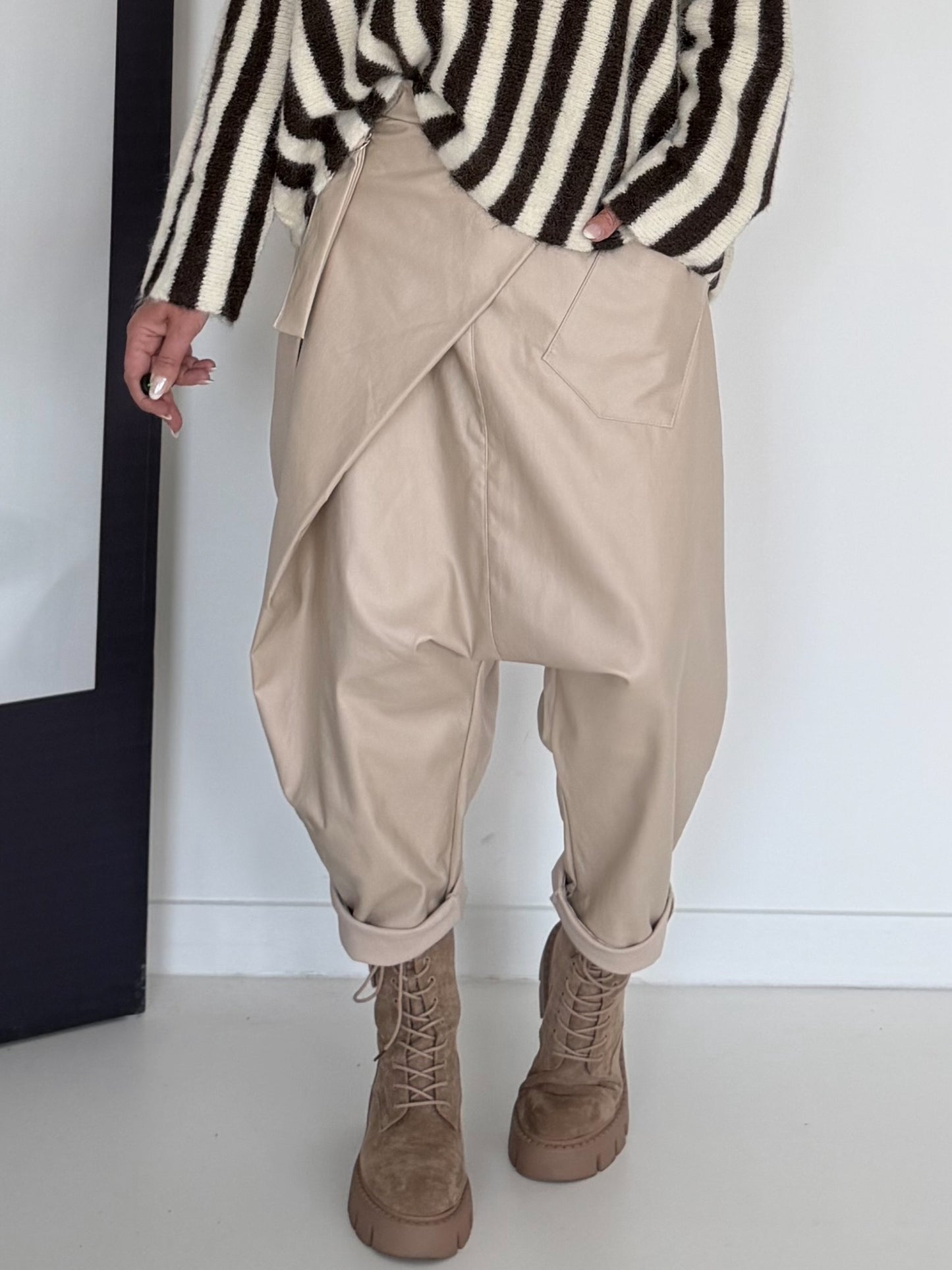 Vegane Lederbaggy - beige