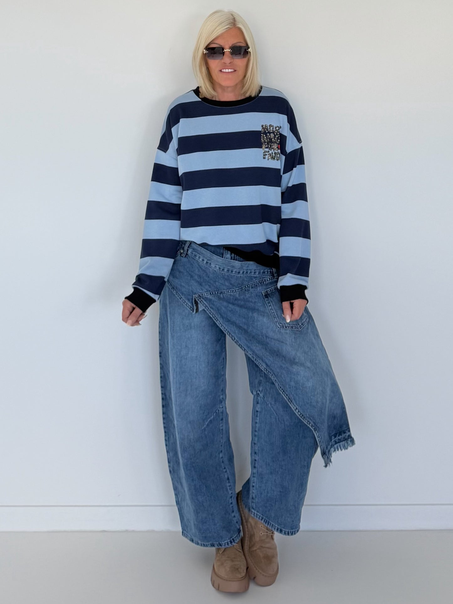 Sweater mit Blockstreifen More Amor - hellblau-marine