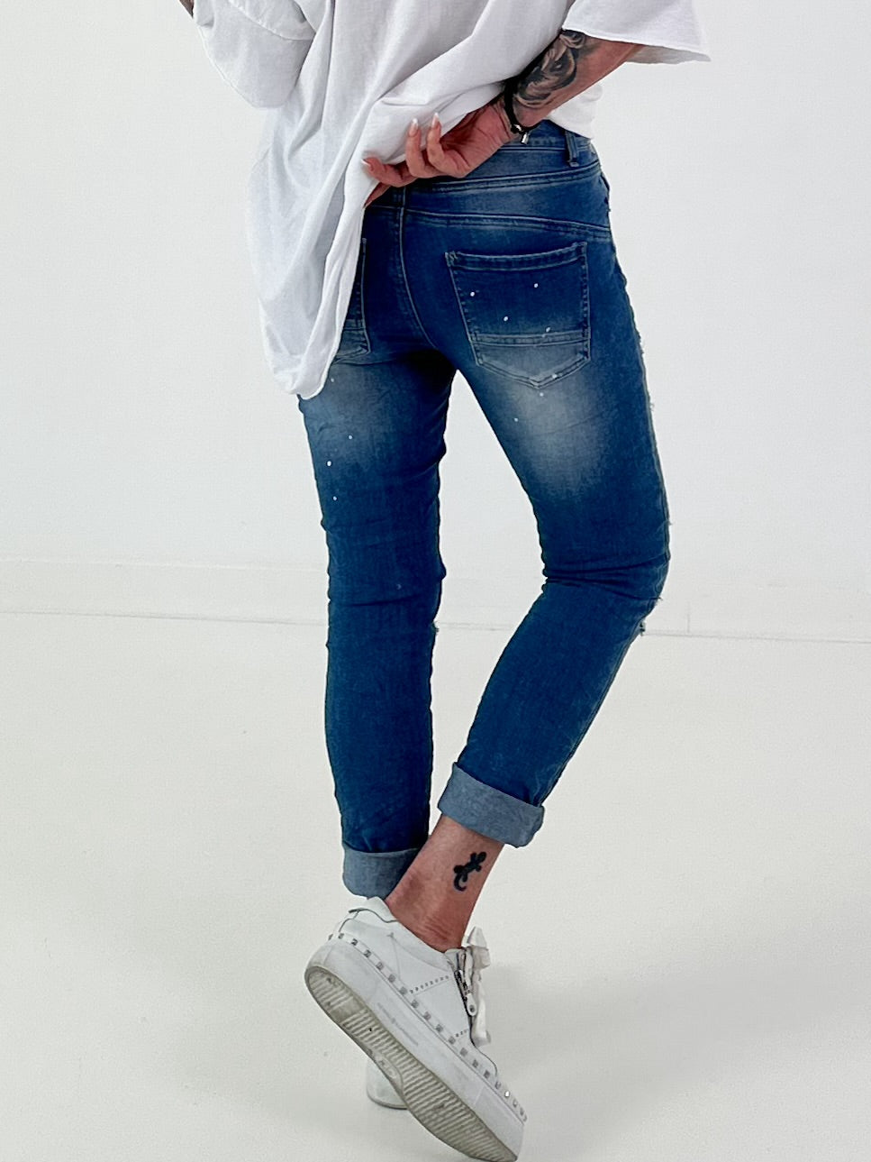 Melly & Co. Jeans with distressed details - blue
