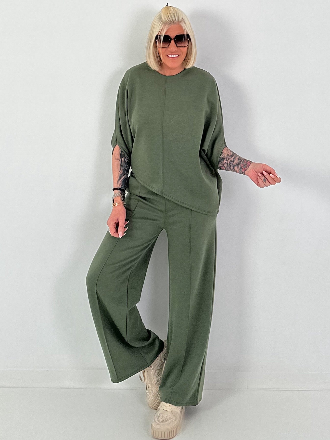 Two-piece set with asymmetrical shirt - khaki