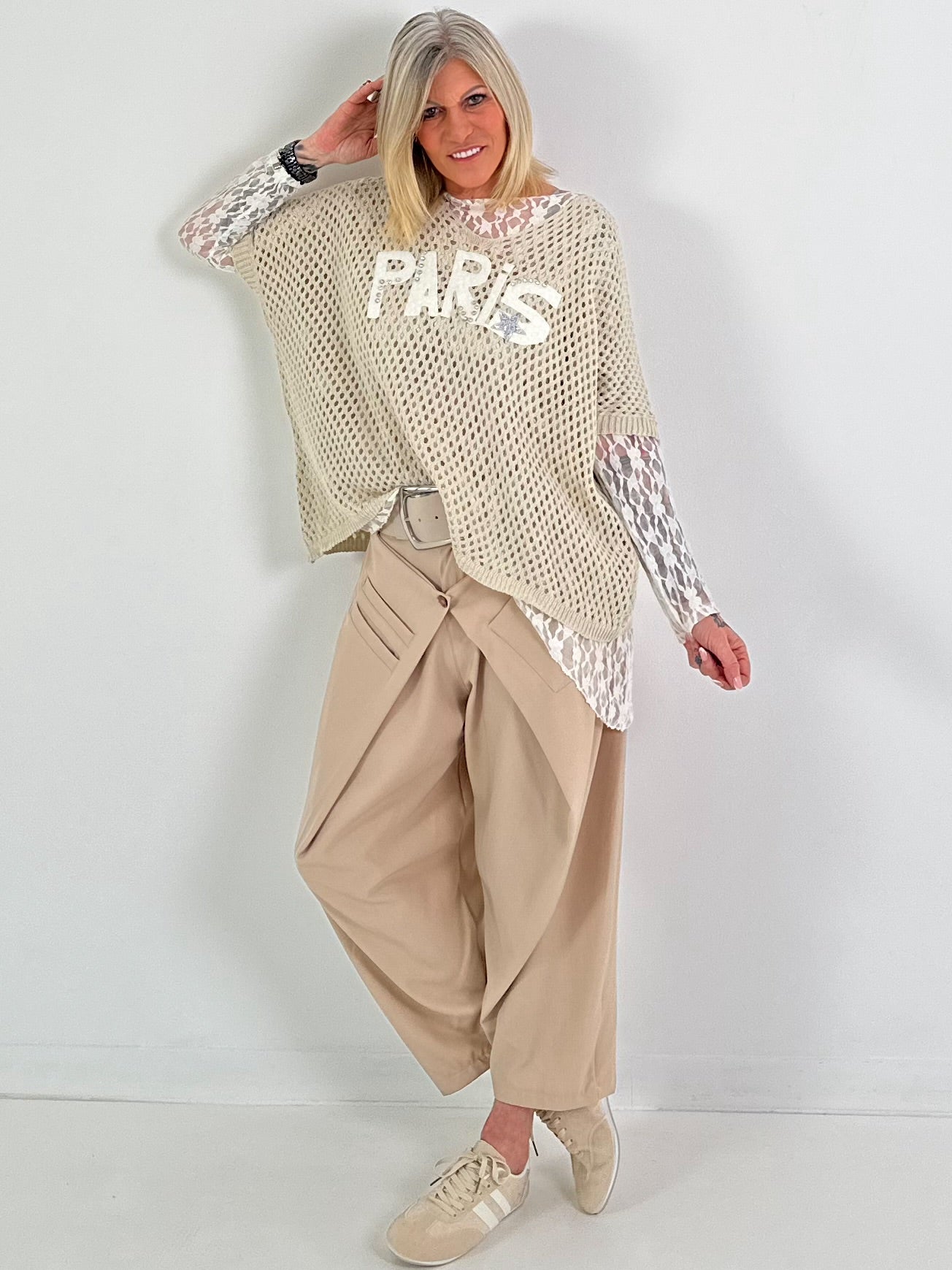 Crochet shirt with print - beige