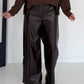 Vegane Lederhose mit weitem Bein - mokka