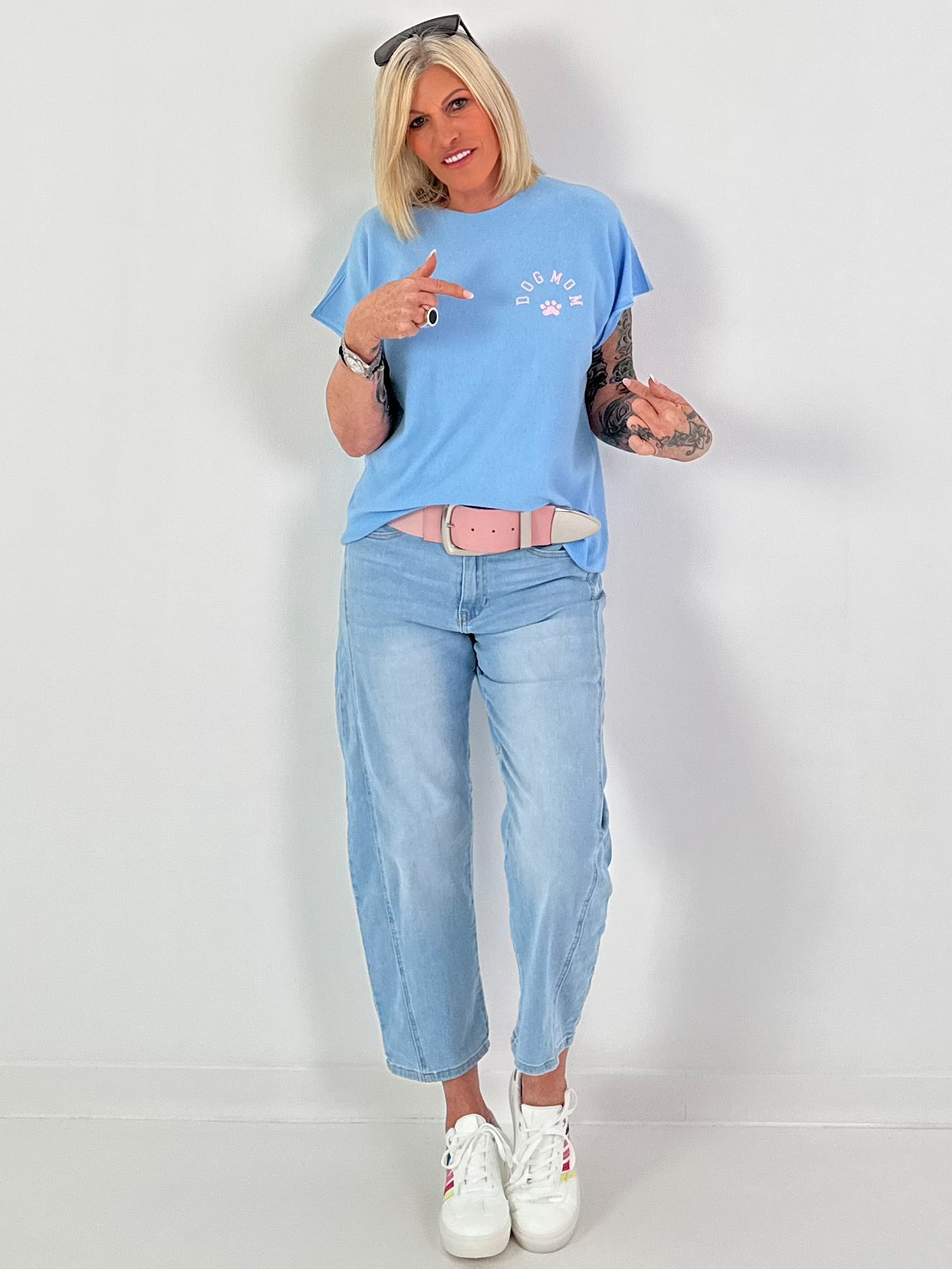 Fine Knit Shirt Dog Mom - light blue