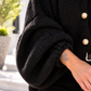Kuschelige Oversized Strickjacke mit Außennähten - schwarz