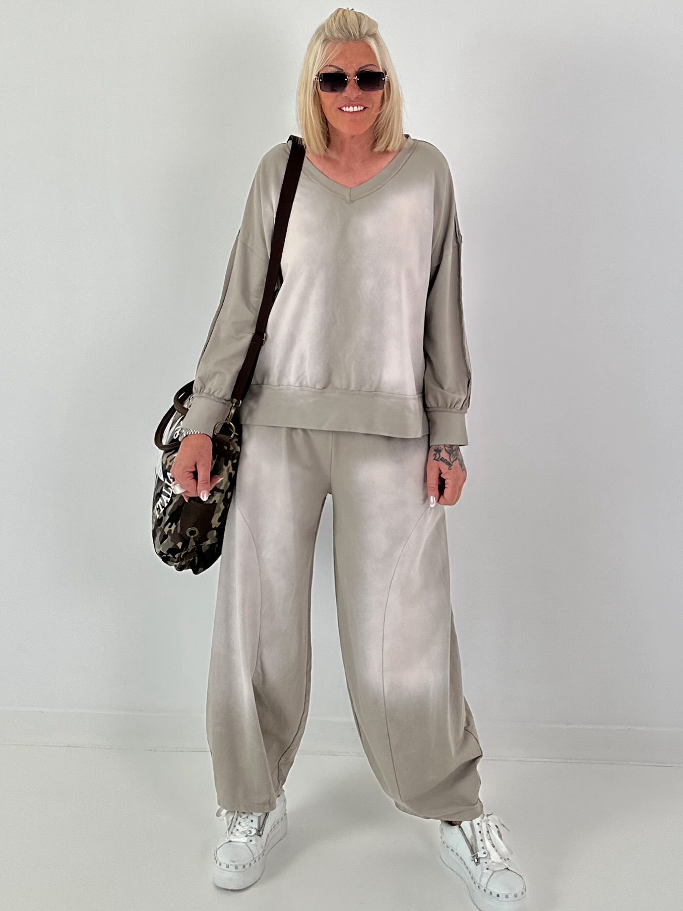 Lässiges Sweatshirt im Used-Look - taupe