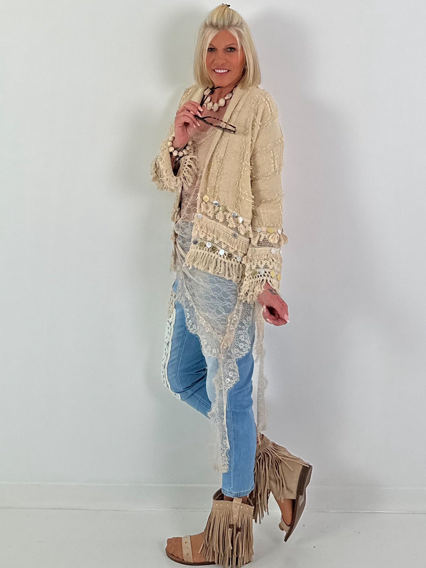 Boho Jacke mit aufwendigen Details- beige-gold