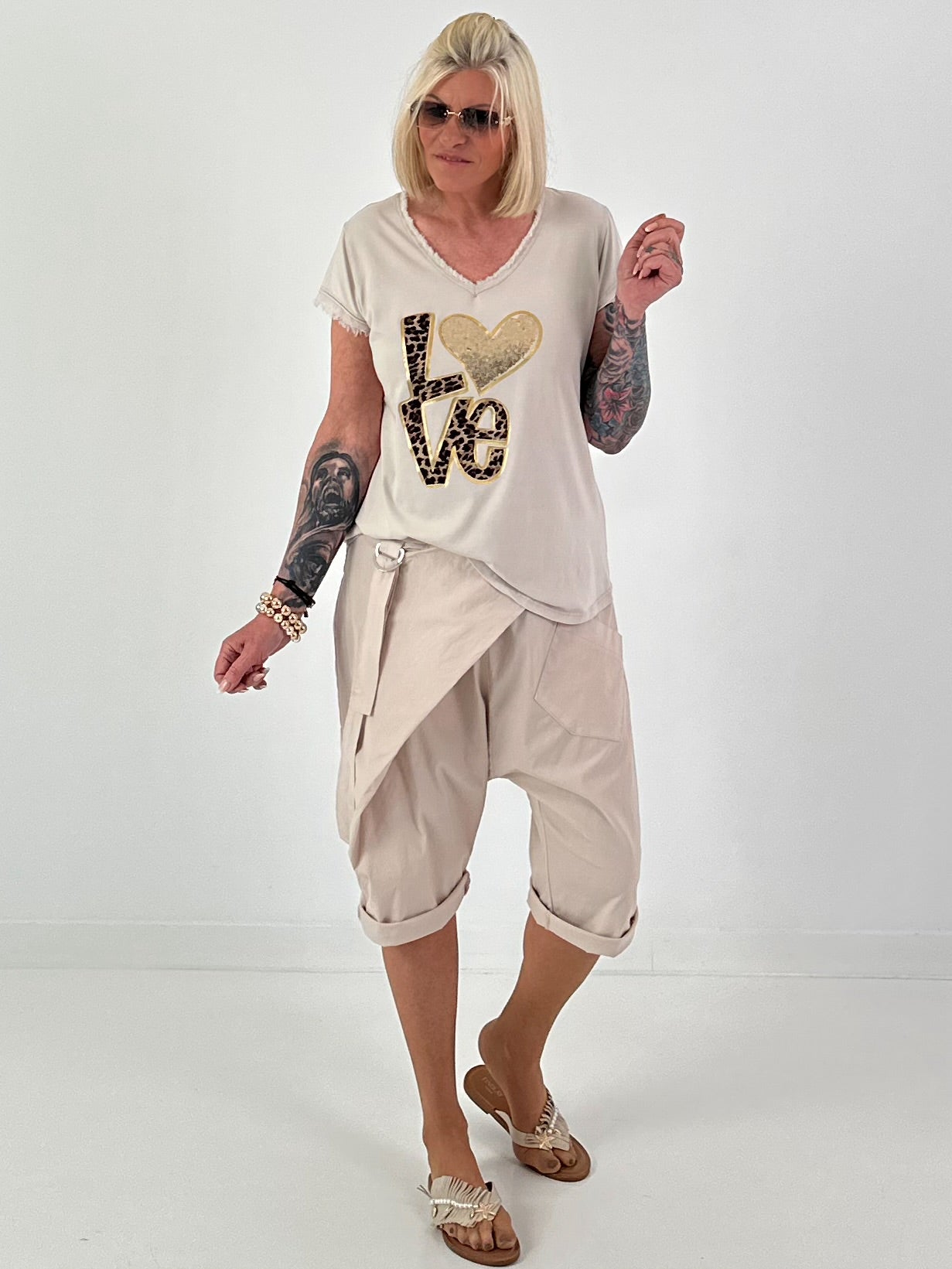 Love T-shirt with leopard and sequin details - beige