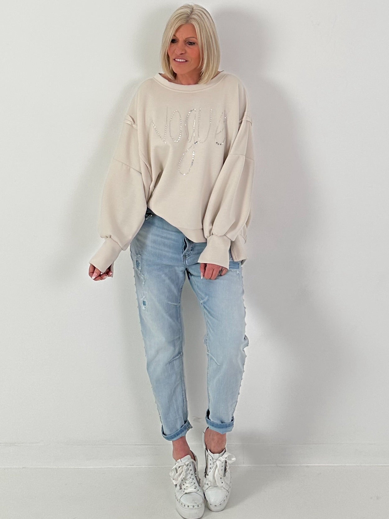 Sweater mit Schriftzug - beige