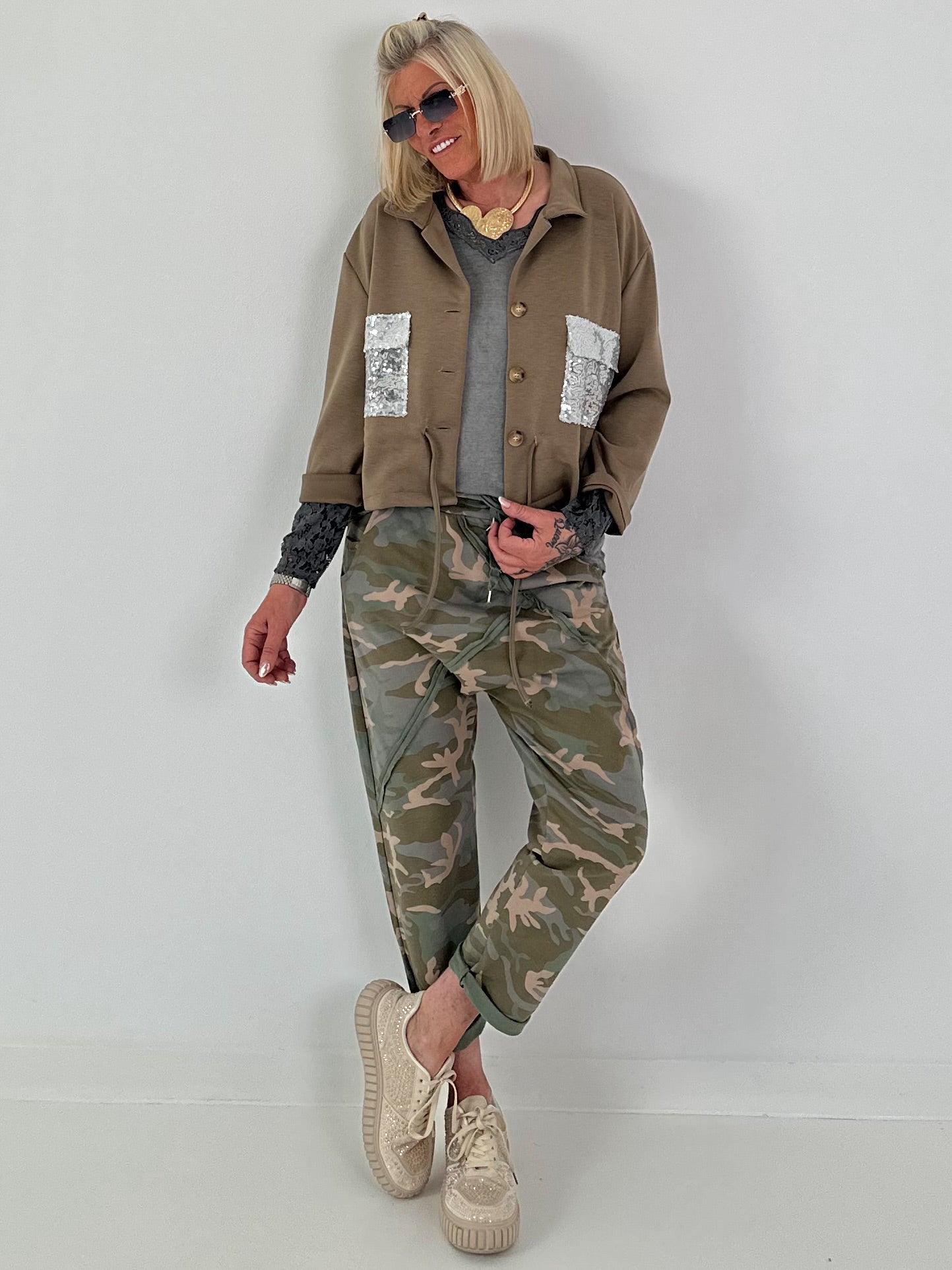 Jacke mit Pailletten Taschen- taupe