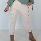 Hose mit elastischem Bund und seitlichen Knopfleisten - beige