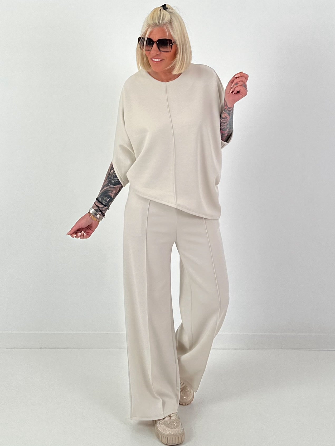 Two-piece set with asymmetrical shirt - beige