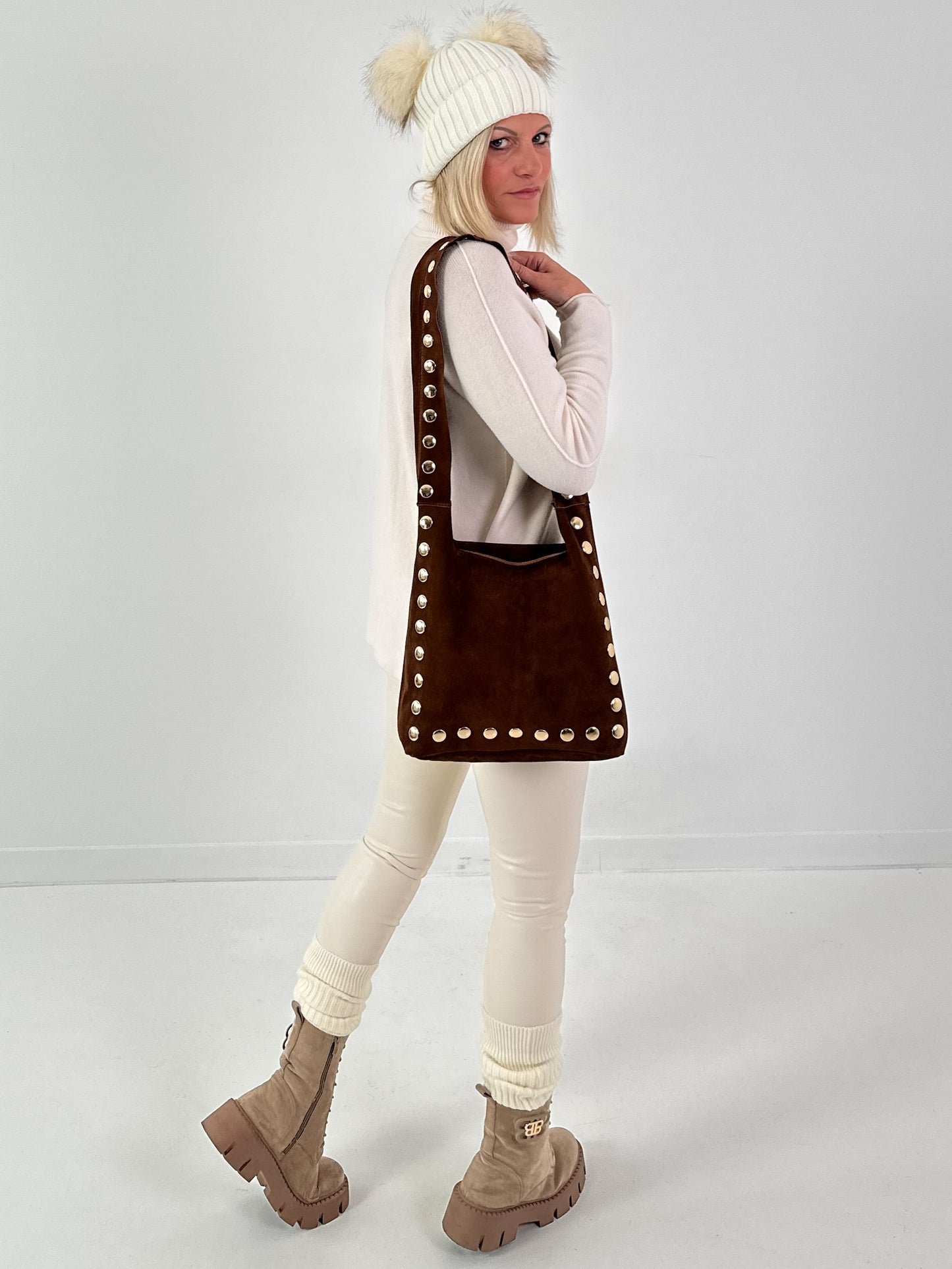 Suede bag model "Nomad" - chocolate