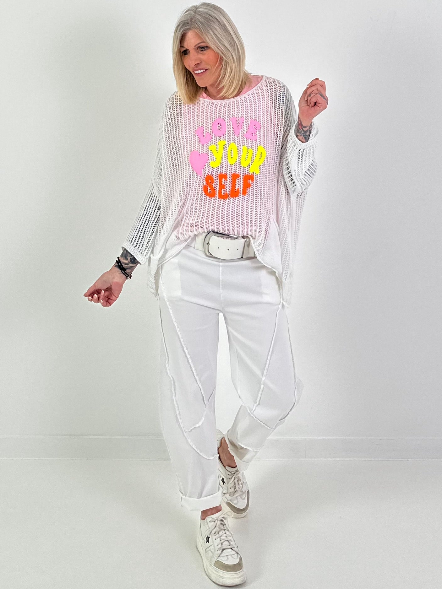 Häkelpullover love yourself - weiss