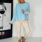 Oversized Sweater mit Strasskreuz - hellblau-beige