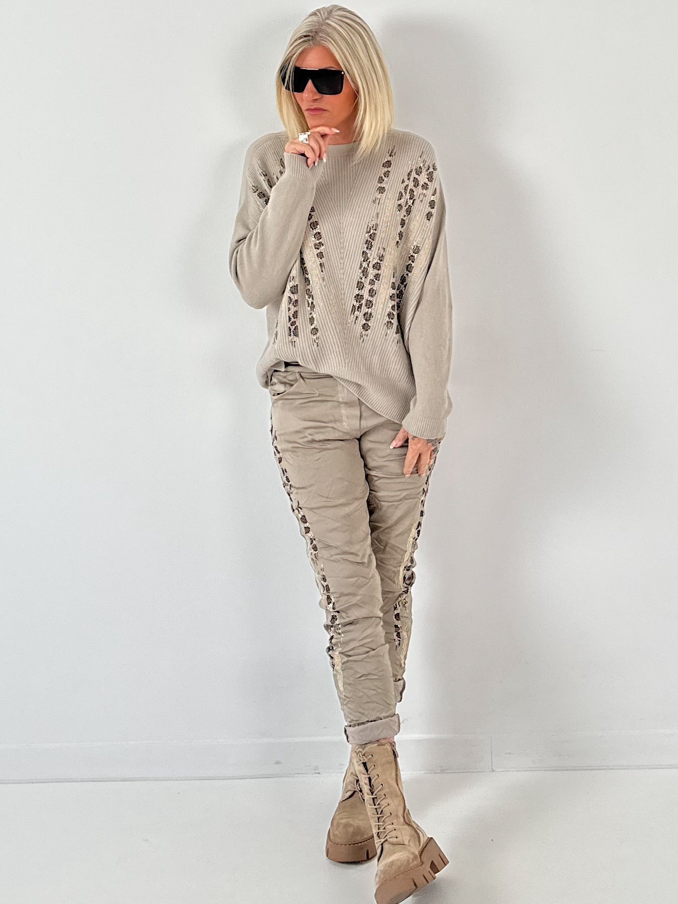 Sweater model "Wildstyle" - beige