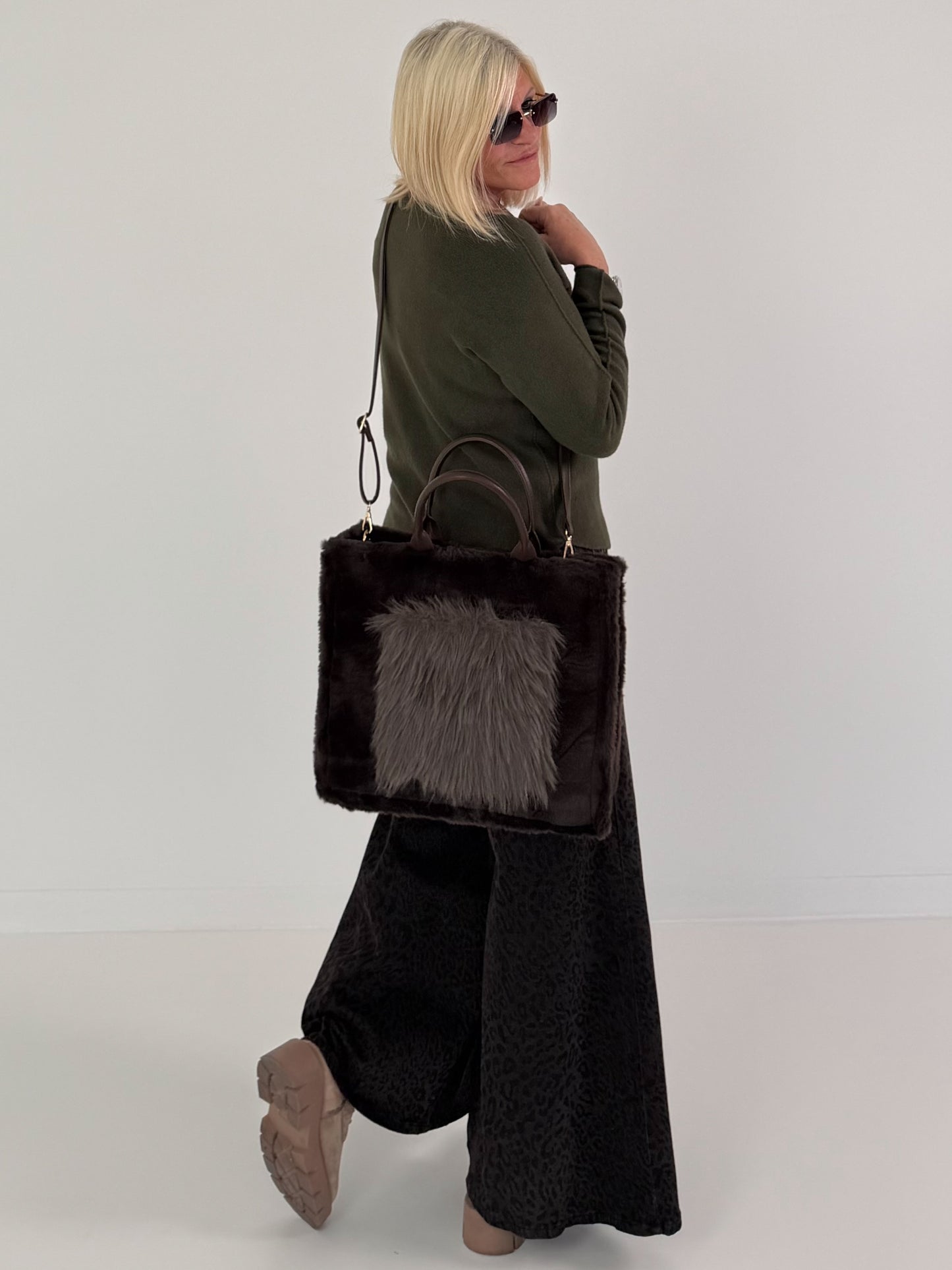 Weicher Basic Pullover - oliv