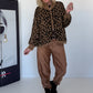 Strickjacke im Leo-Style - camel-schwarz