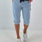 Kurze Baggy Jeans mit Ösen-Details - hellblau