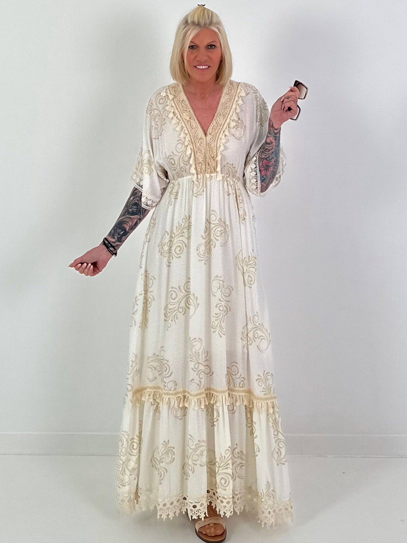 Boho dress with all-over pattern and crochet details - white
