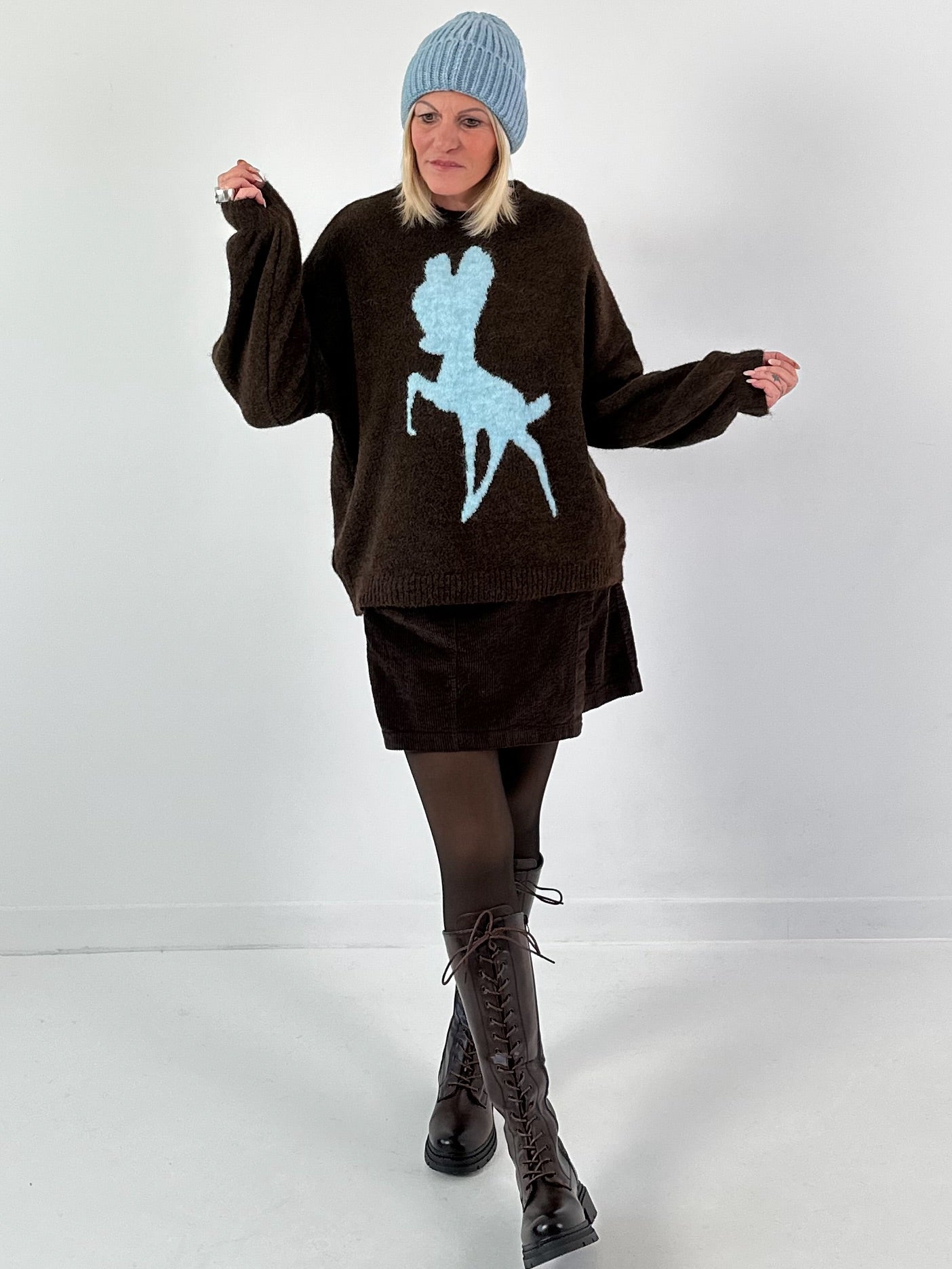 Sweater model "Nala" - coffee-ice blue