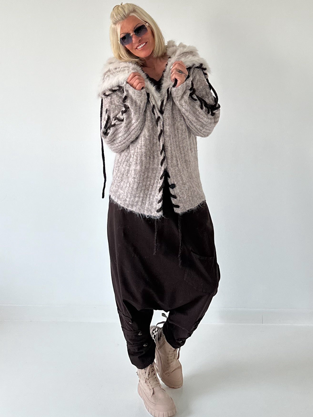 Cozy Cardigan with Oversized Faux Fur Collar - Taupe
