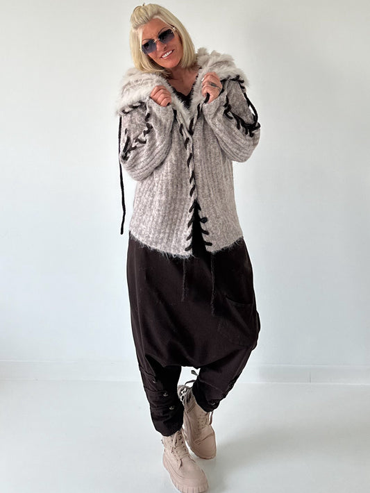 Knuffelvest met XXL bontkraag - taupe