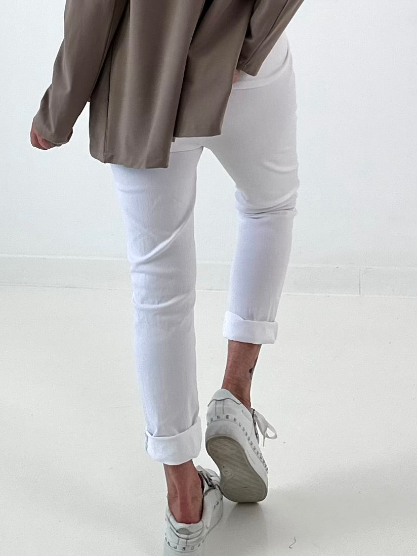 Hose mit elastischem Bund  - weiss