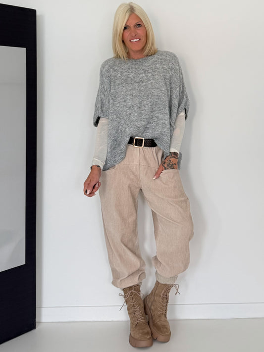 Soft slipover with patch pocket - grey