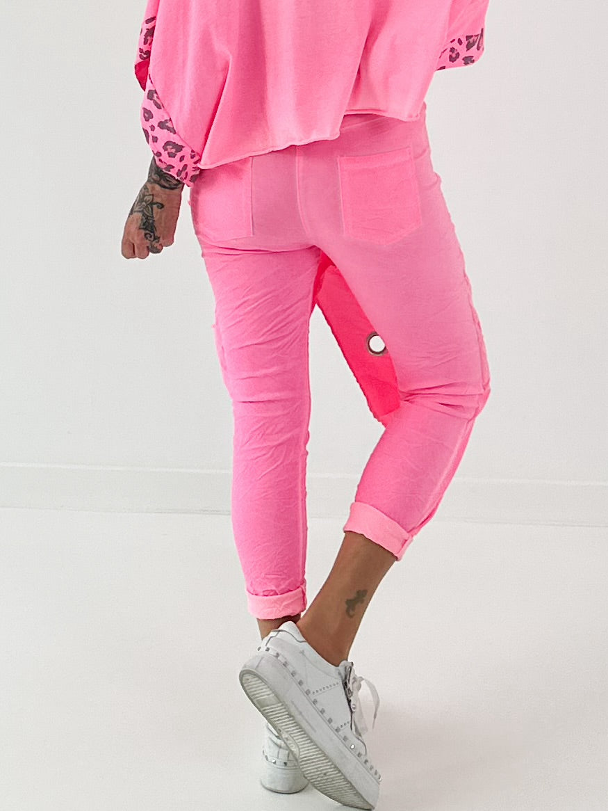 Stylische Hose im Knit-Look - neonpink