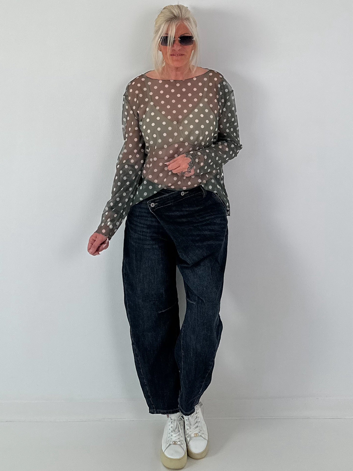 Mesh Shirt mit Punkten - oliv